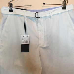 ZARA MEN’S LOOSE FIT WHITE CHINO  WITH BELT 34/27